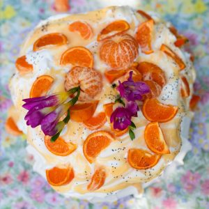 Pavlova de brigadeiro e tangerina de Primavera